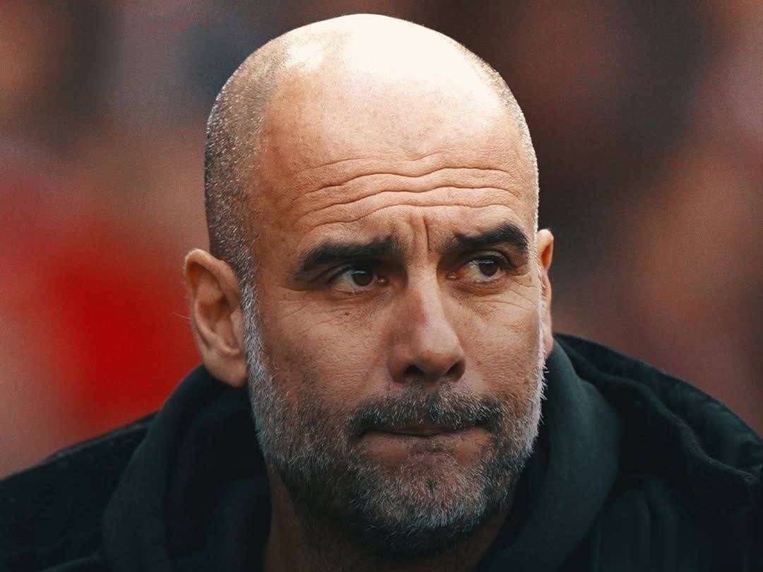 突发！曼城截胡曼联，引世界最佳门将，372场功勋让位